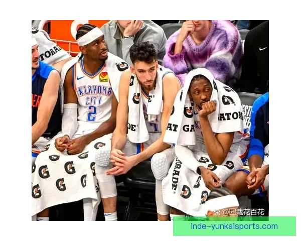 马刺逆袭雷霆成功晋级季后赛背后分析:球队战略与关键球员表现解析 马刺逆袭雷霆成功晋级季后赛背后分析:球队战略与关键球员表现解析