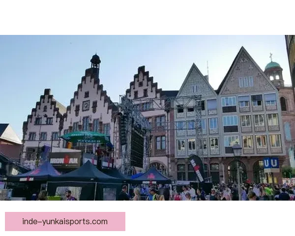 法兰克福78至82年对阵汉堡的经典战役回顾与分析